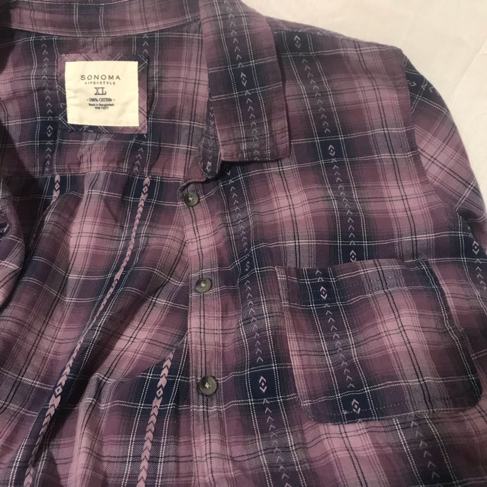 Arrow print plaid button down long sleeve shirt